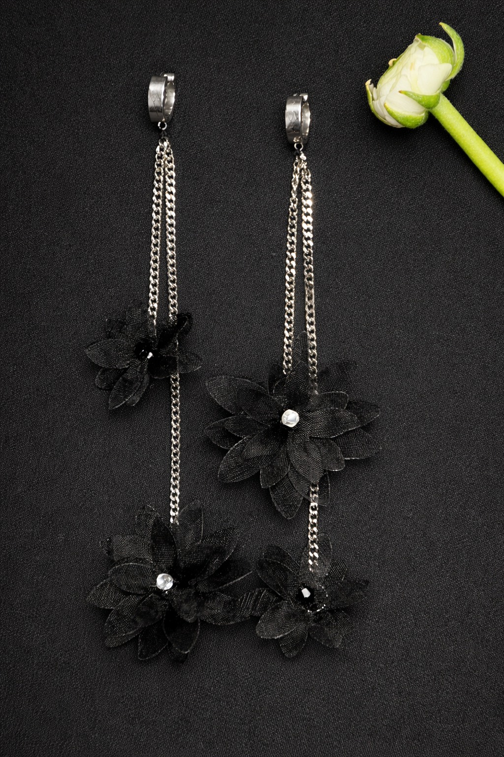 Scandal chain earrings